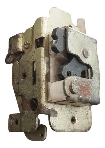 Fechadura Da Porta Dianteira Direita Mec. Vw Passat 74/88